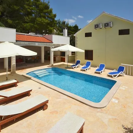 Vila Daria *